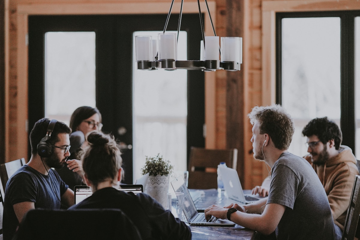 Programmes adaptés aux contextes locaux